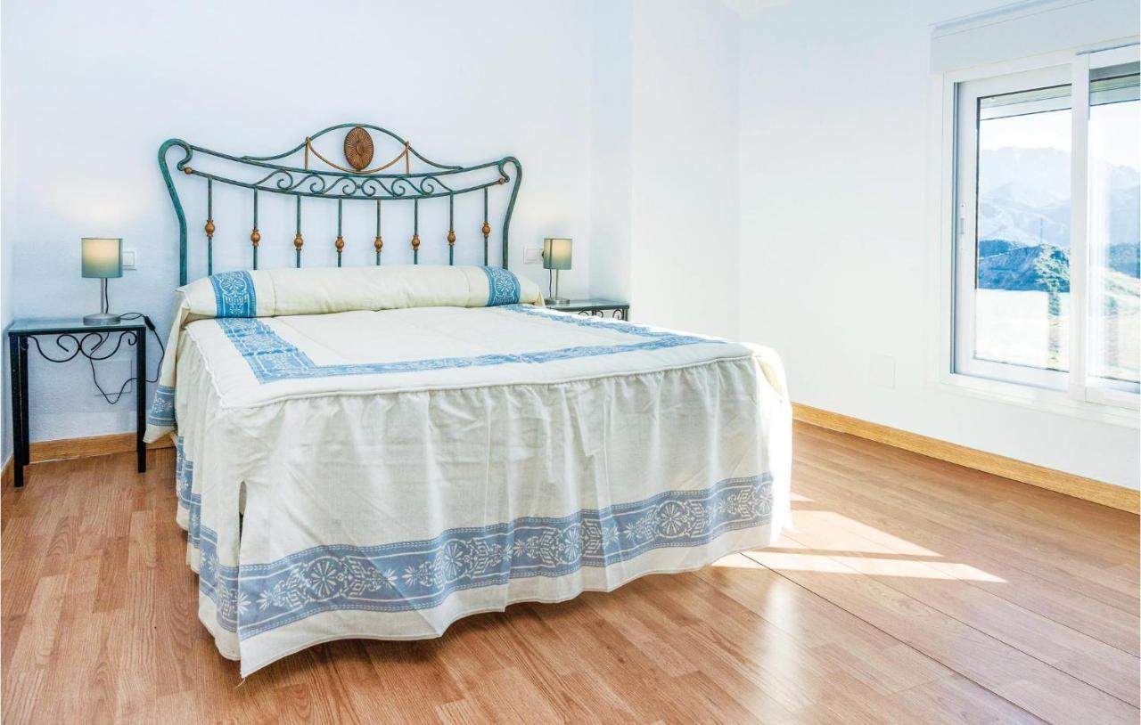 Awesome Home In Cadiz With Swimming Pool El Gastor Eksteriør bilde